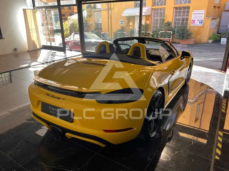 2021 Porsche BOXSTER