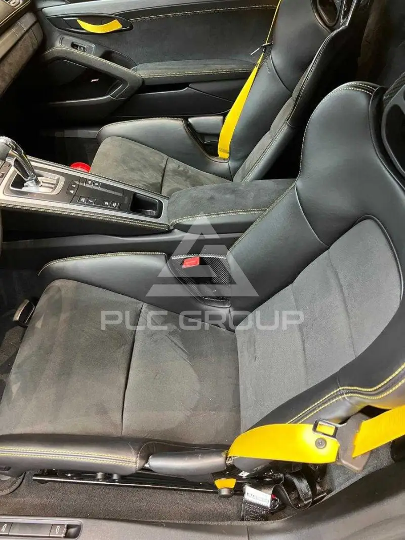 2021 Porsche Cayman