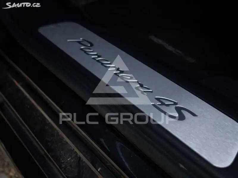 2021 Porsche Panamera