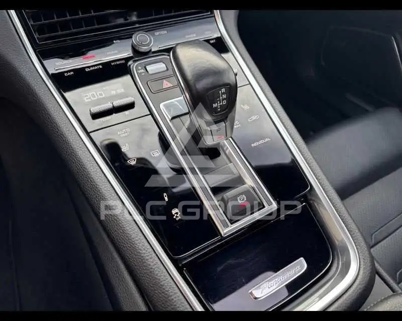 2021 Porsche Panamera