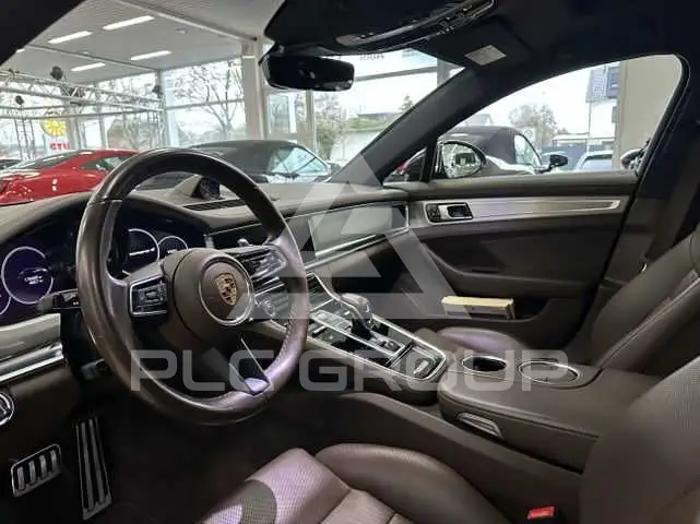 2021 Porsche Panamera