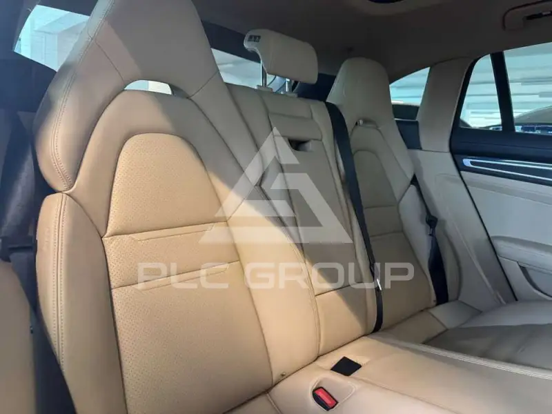 2021 Porsche Panamera