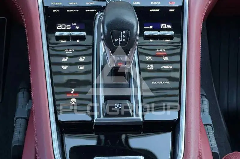 2021 Porsche Panamera