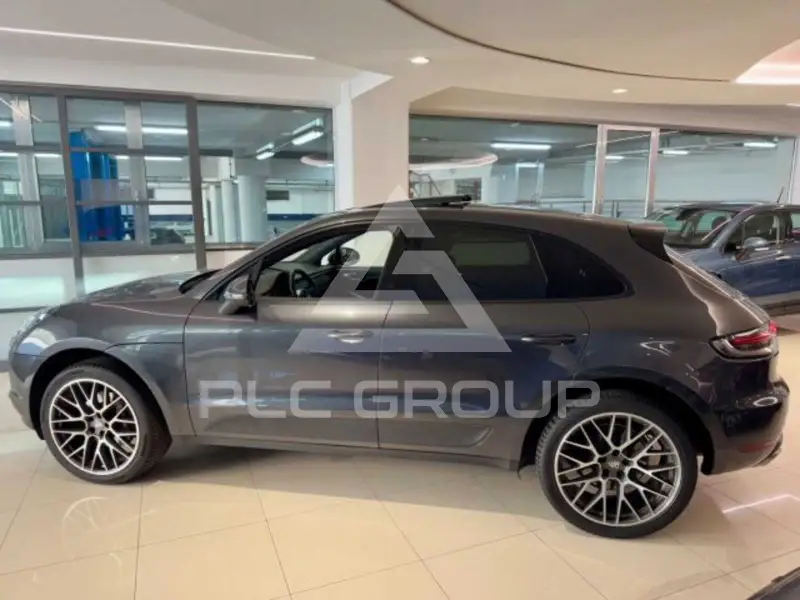 2021 Porsche MACAN