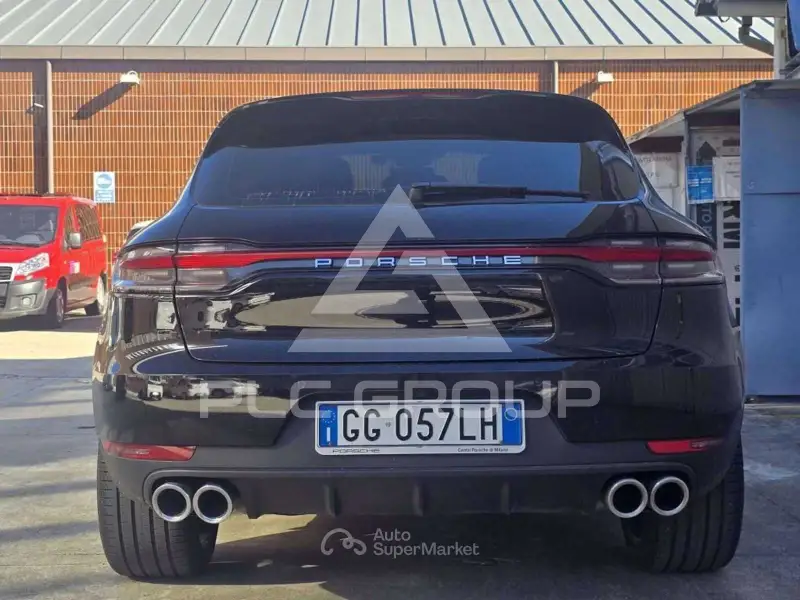 2021 Porsche MACAN