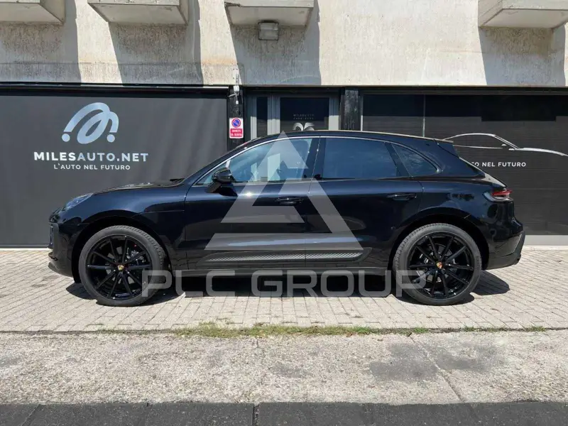 2021 Porsche MACAN