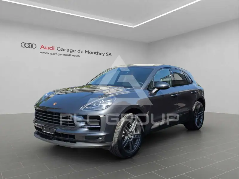 2021 Porsche MACAN