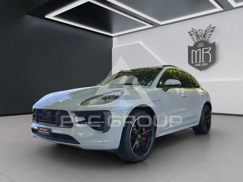 2021 Porsche MACAN