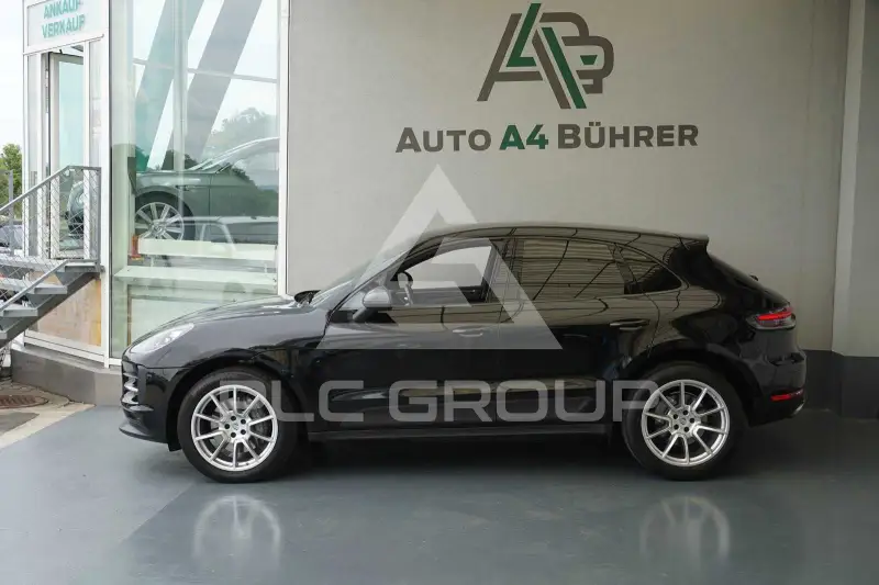 2021 Porsche MACAN