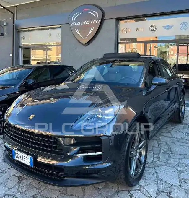 2021 Porsche MACAN