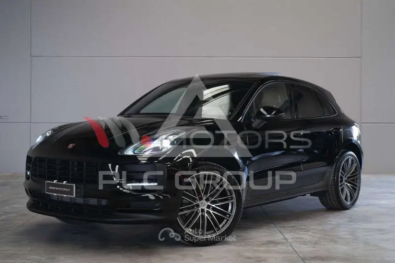 2021 Porsche MACAN
