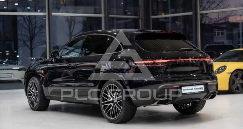 2021 Porsche MACAN
