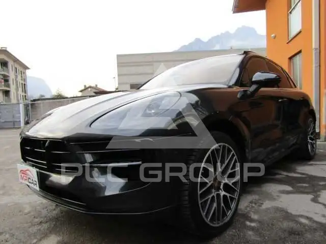 2021 Porsche MACAN
