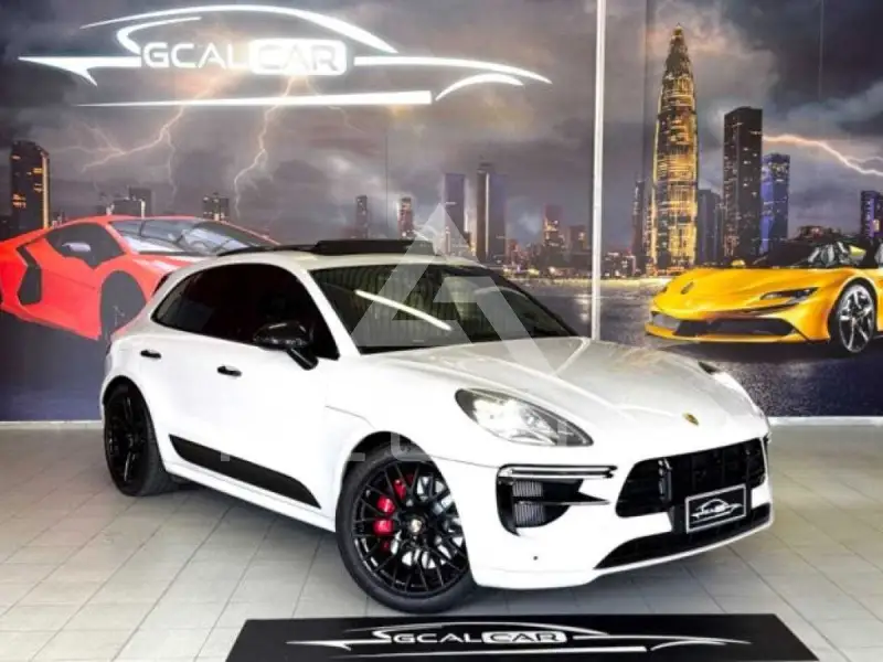 2021 Porsche MACAN