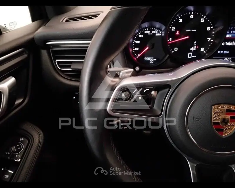 2021 Porsche MACAN