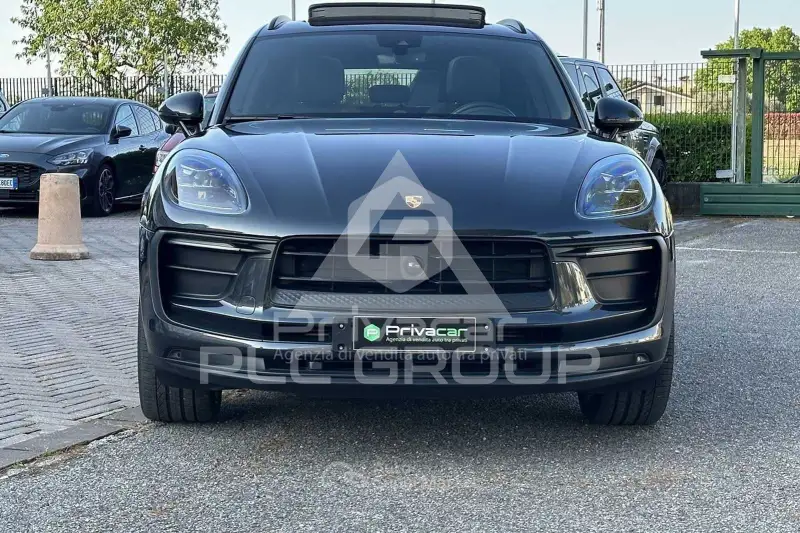 2021 Porsche MACAN