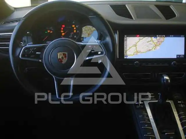 2021 Porsche MACAN