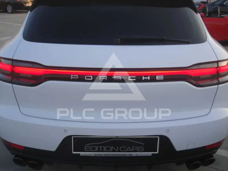 2021 Porsche MACAN