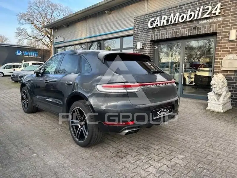 2021 Porsche MACAN