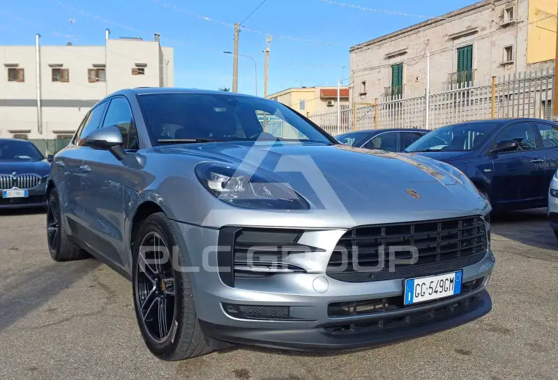 2021 Porsche MACAN