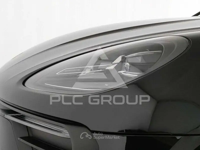 2021 Porsche MACAN