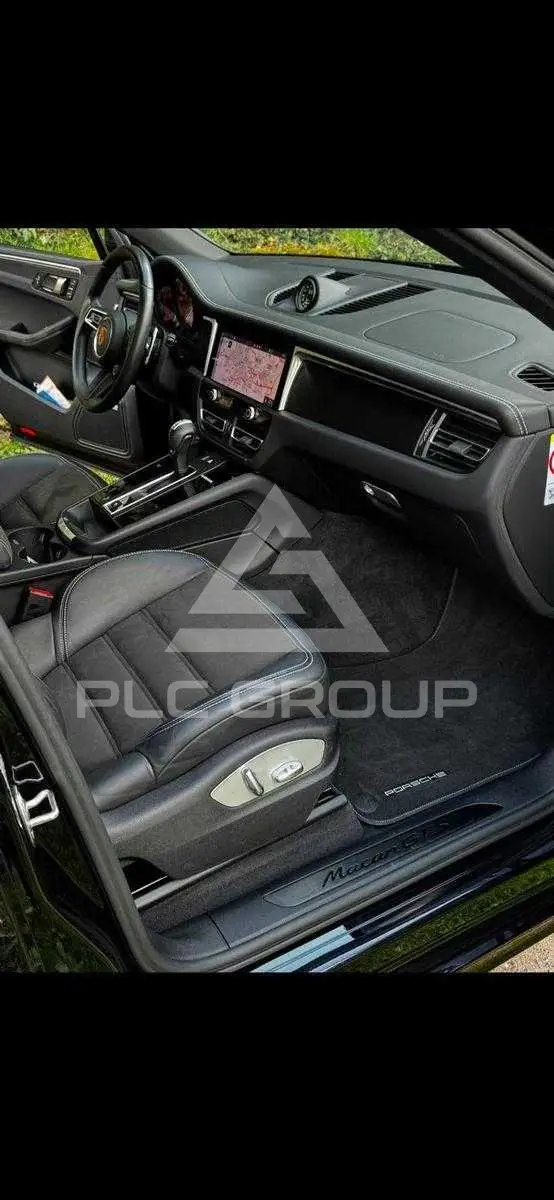 2021 Porsche MACAN