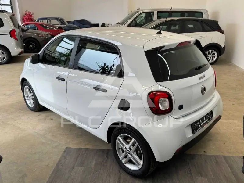 2021 Smart FORFOUR
