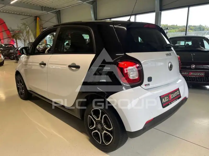 2021 Smart FORFOUR