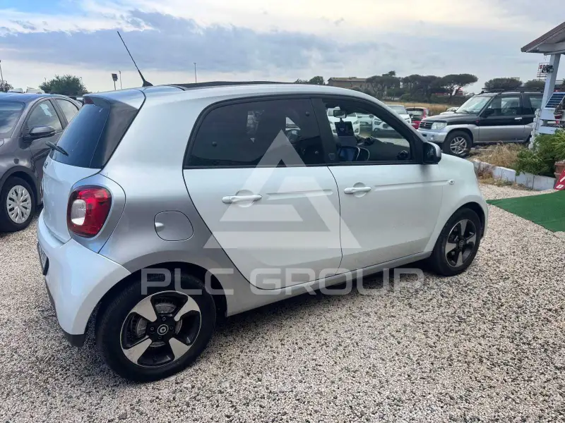 2021 Smart FORFOUR