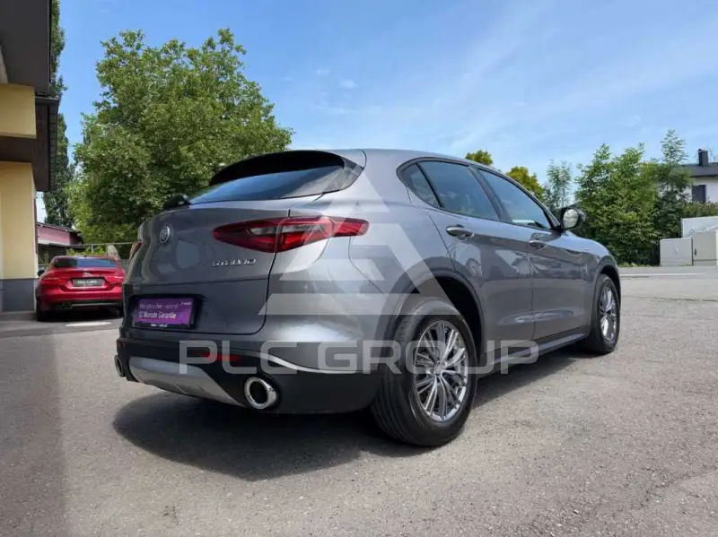 2021 Alfa Romeo Stelvio