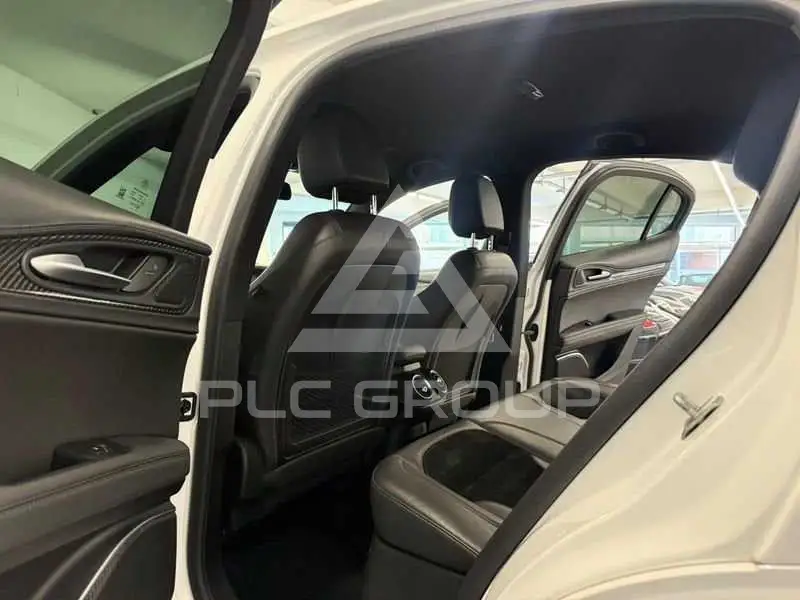 2021 Alfa Romeo Stelvio