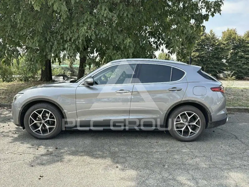 2021 Alfa Romeo Stelvio