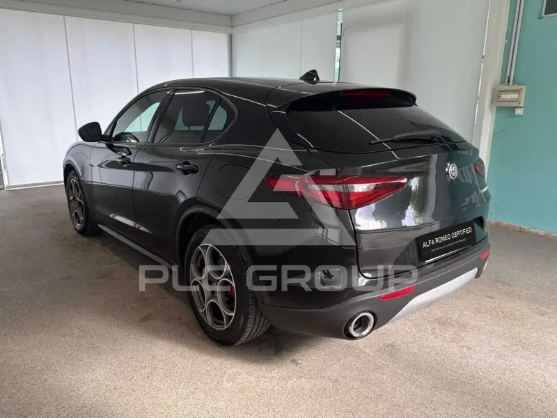 2021 Alfa Romeo Stelvio