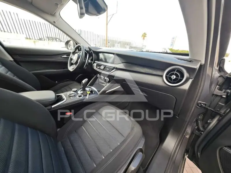 2021 Alfa Romeo Stelvio