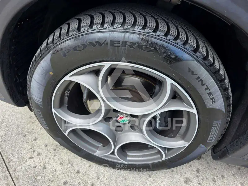 2021 Alfa Romeo Stelvio