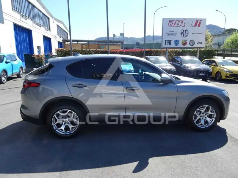 2021 Alfa Romeo Stelvio
