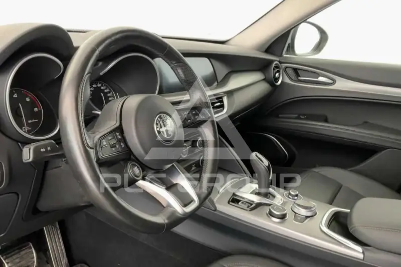 2021 Alfa Romeo Stelvio