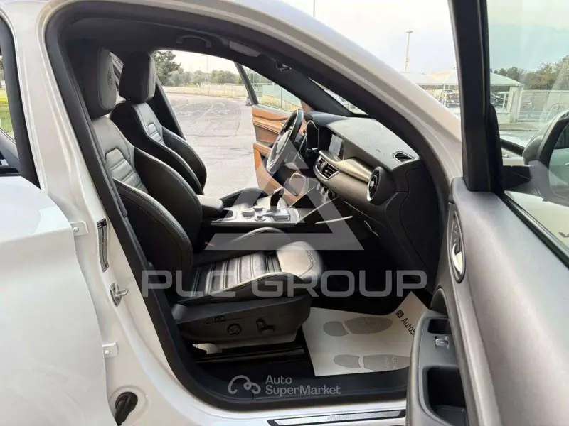 2021 Alfa Romeo Stelvio