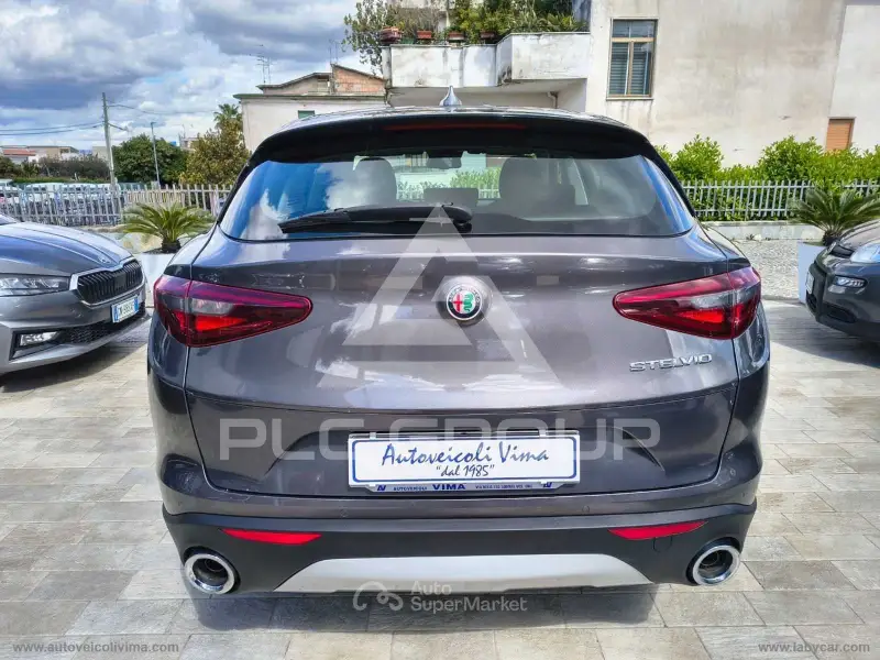 2021 Alfa Romeo Stelvio