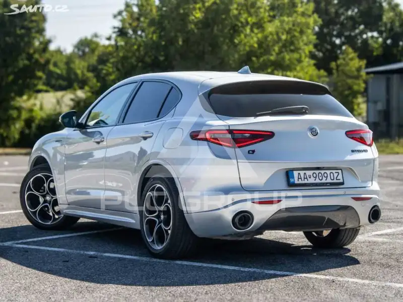 2021 Alfa Romeo Stelvio