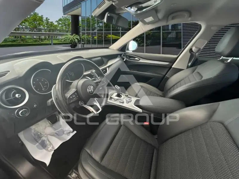 2021 Alfa Romeo Stelvio