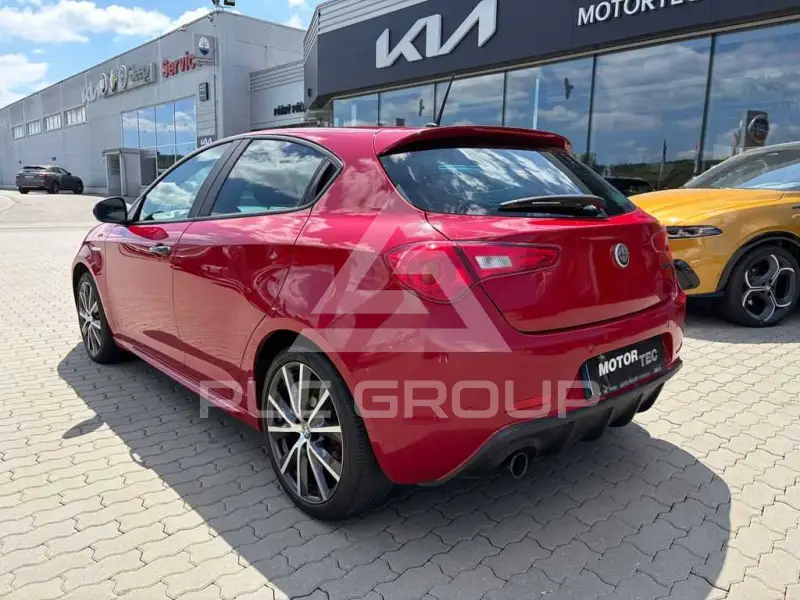 2021 Alfa Romeo Giulia