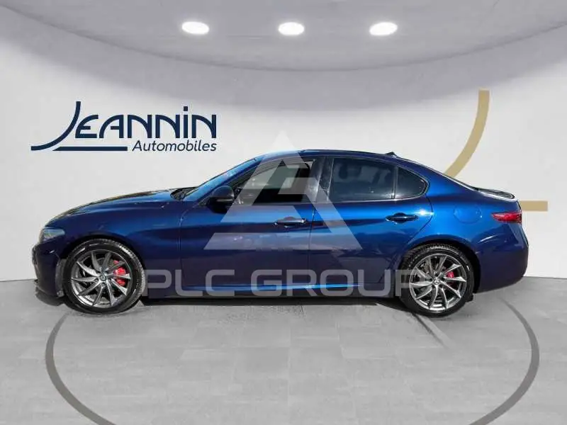 2021 Alfa Romeo Giulia