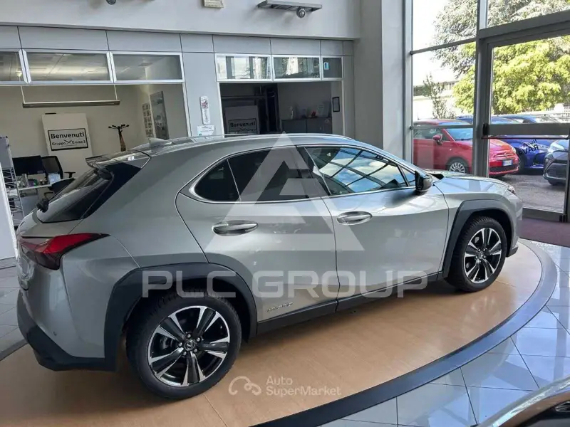 2021 Lexus UX
