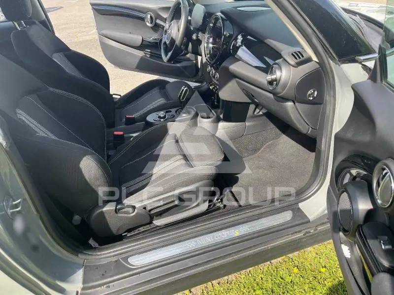 2021 Mini 