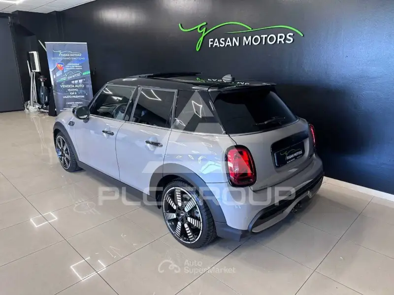 2021 Mini COOPER