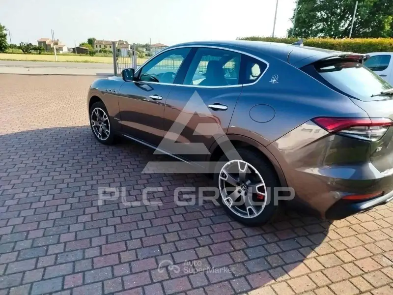 2021 Maserati LEVANTE