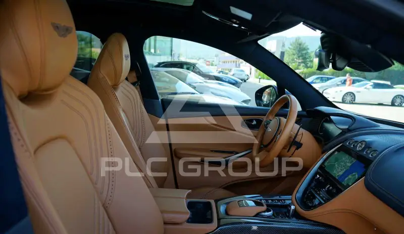 2021 Aston Martin DBX
