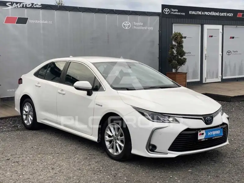 2021 Toyota COROLLA
