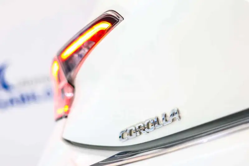 2021 Toyota COROLLA